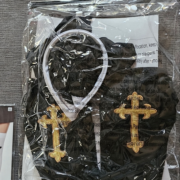 Halloween Women's Adult Sexy Nun Costume sz M/L complete with all accessories - Picture 4 of 16